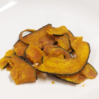 10980野菜サクッチ 国産かぼちゃチップス(真空フライ製法)｜食品部